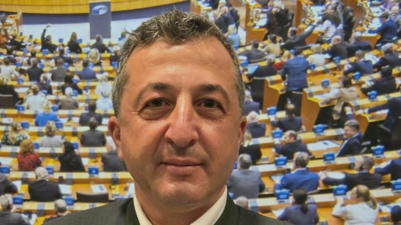 Jean Vișan preia conducerea Romsilva: Află cine este și ce bogății remarcabile ascunde 1 a fost ales noul director interimar al romsilva cine este jean visan si ce avere uriasa are 68aea6112cb03