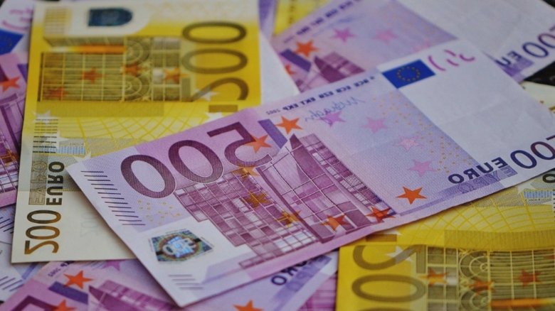Bolojan urmărește fondurile românilor din străinătate. Ce taxe îi așteaptă 1 bolojan a pus ochii si pe banii romanilor din strainatate ce taxa vor fi obligati sa plateasca 68a987666b311