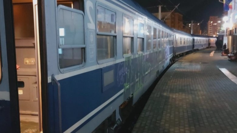 cfr se joaca cu nervii calatorilor dupa ce a anuntat anularea a zeci de trenuri a revenit asupra deciziei 68b2ee3f0f726