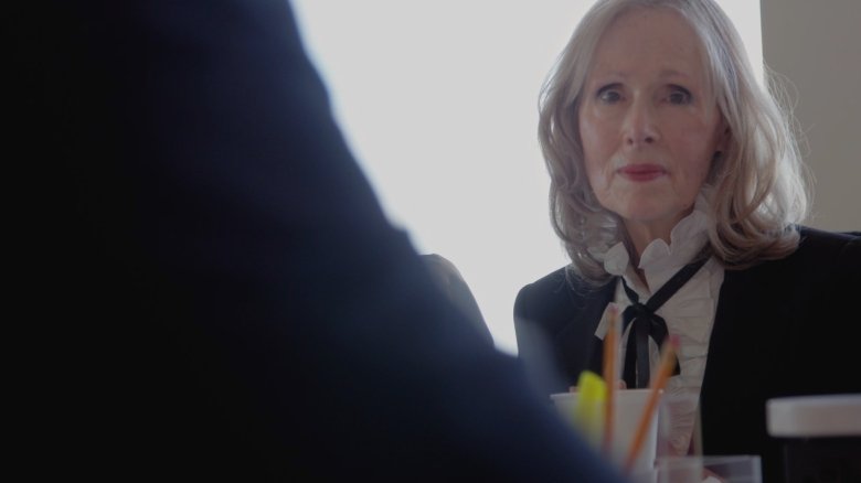 E. Jean Carroll, jurnalistă și reclamantă în cazul Trump, participă la realizarea unui documentar care va fi lansat curând 1 e jean carroll journalist and trump accuser has cooperated with a soon to be unveiled documentary