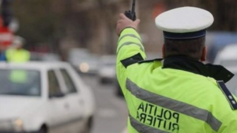 Un agent de poliție din Galați, prins în flagrant sub influența alcoolului. Ce măsuri au luat șefii săi 1 politist din galati prins la volan sub influenta alcoolului masurile luate de sefii lui 68aeac3ebefb0