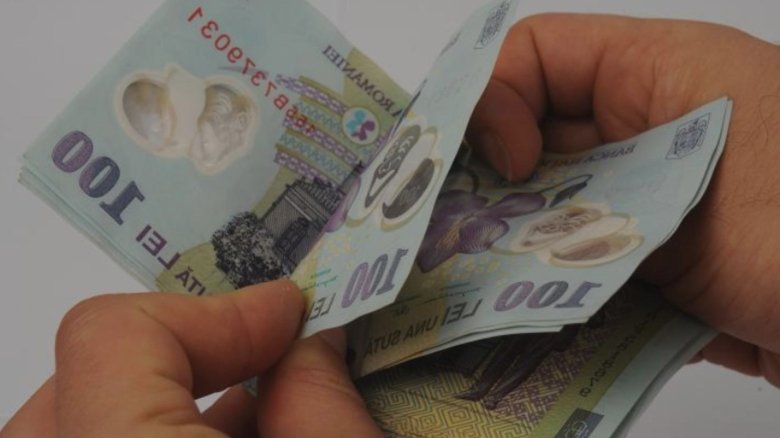 PSD a primit sprijinul lui Bolojan, iar interdicția de a cumula pensia cu salariul a fost abrogată din Pachetul 2 1 psd l a convins pe bolojan a fost scoasa din pachetul 2 prevederea care interzicea cumulul pensie salariu 68ad97e605cbf