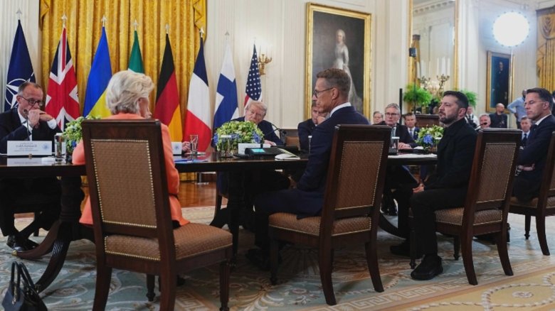 Zile de tensiune în Ucraina: Pentagonul, pe urmele lui Trump, oprește o ofensivă ucraineană împotriva Rusiei 1 razboi in ucraina ziua 1248 presa americana sustine ca pentagonul la ordinulu lui trump a impiedicat ucraina sa atace rusia live