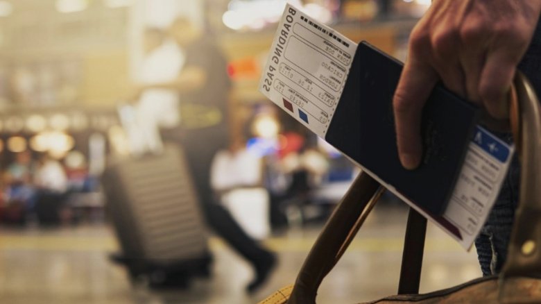 reguli noi pentru pasageri la trecerea prin filtrele de la aeroportul otopeni 68aa1b09b056d