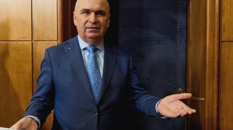 Conflicte în alianță: Ilie Bolojan propune o soluție neașteptată și avertizează cu demisia dacă nu se ajunge la un consens 1 sedinta cu scantei in coalitie ilie bolojan a venit cu o propunere care i a uimit pe toti apoi a spus ca isi da demisia daca nu exista consens 68b4a32d9b568
