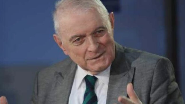 Sfaturi de la consilierul lui Isărescu pentru traversarea crizei: „Fiți prudenți în alegerea furnizorilor pentru a nu susține speculațiile inflaționiste” 1 sfat de la consilierul lui isarescu pentru a trece prin criza vedeti de unde faceti cumparaturile ca sa nu ii incurajati pe cei care vor sa profite de inflatie 68b452058dfda