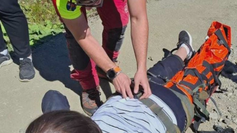 O turistă din Constanța a fost recuperată de salvamontiști după un incident pe vârfurile montane 1 turista din constanta salvata de salvamontisti dupa ce s a accidentat pe munte 68b096b63ba88