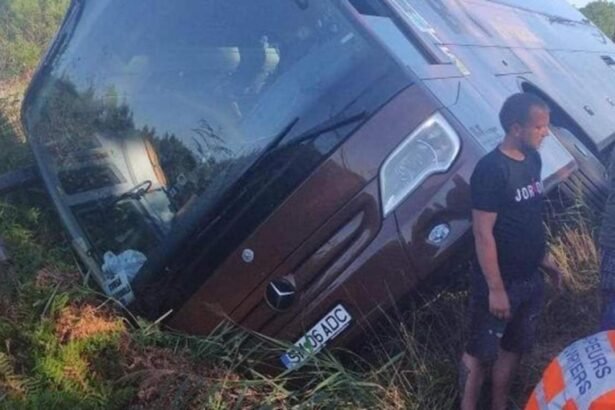 accident grav in franta un autocar cu romani s a rasturnat langa bordeaux 68bef50168e51