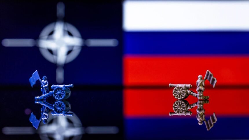 Replica ambasadorului Rusiei după întâlnirea cu MAE: „Aceleași clișee de propagandă antirusească revin constant" 1 ambasadorul rusiei dupa ce a fost convocat la mae in urma incidentului din polonia au fost reiterate cliseele obisnuite ale propagandei antiruse 68c452e21e99e