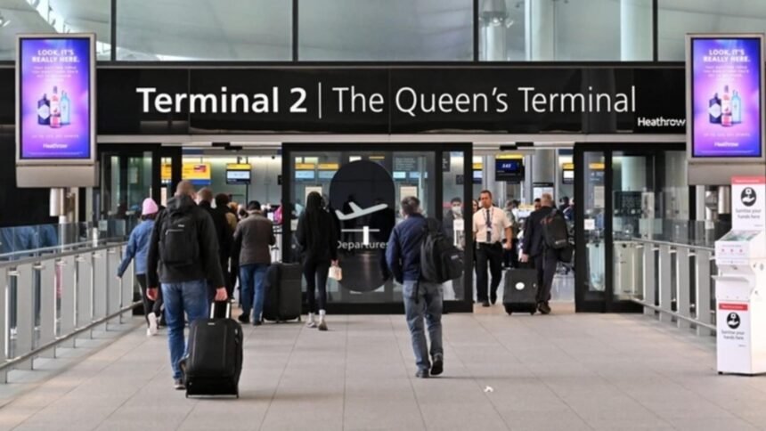 Cercetări în sudul Angliei după un atac cibernetic care a paralizat aeroporturile din întreaga Europă 1 arestare in sudul angliei dupa atacul cibernetic care a paralizat mai multe aeroporturi europene 68d3fb393b5b6