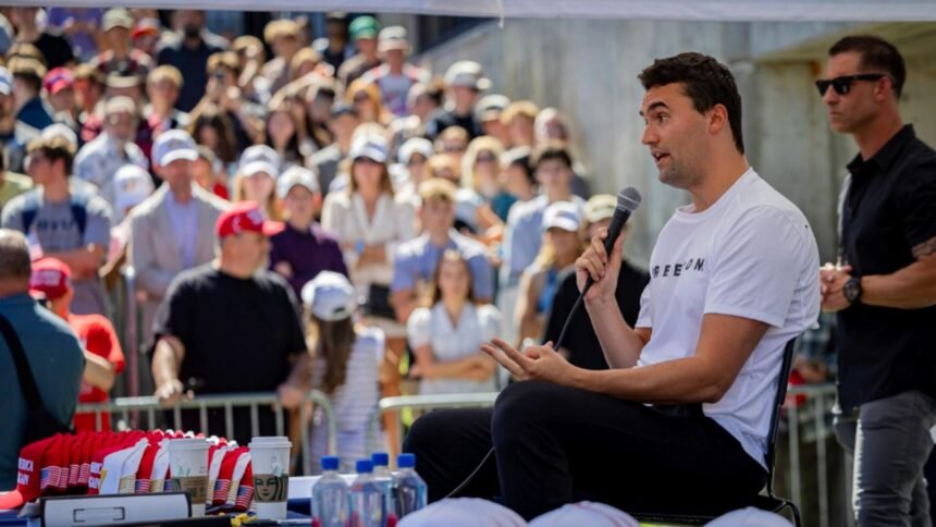 Bodyguardul lui Kim Kardashian îi sugerează lui Charlie Kirk că „este convins că îi va fi curmată viața”. Ce greșeală gravă a făcut influencerul pro-Trump 1 bodyguardul lui kim kardashian l a avertizat pe charlie kirk ca 100 va fi asasinat ce greseala fatala a facut influencerul lui trump 68c30c309c063