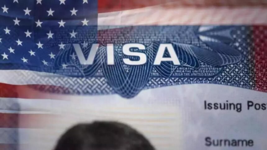 Ce șanse are România să obțină programul Visa Waiver? Opiniile Ambasadei SUA 1 ce sanse are romania sa intre in programul visa waiver mesajul transmis de ambasada sua 68cbc2a64ecc1