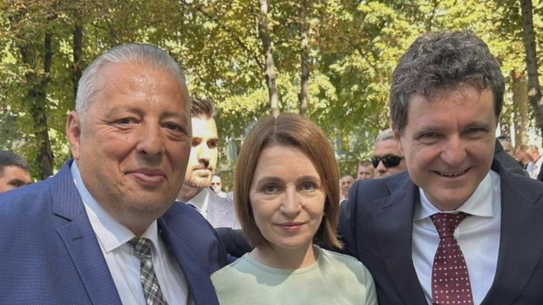 Acuzații explozive! Ce politician se află sub lupă pentru mită și legături cu cercul lui Nicușor Dan 1 controverse uriase cine este politicianul acuzat ca a dat mita care apare frecvent in anturajul lui nicusor dan 68b9747b2c990