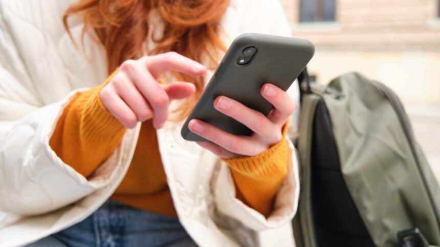Trucuri ingenioase pentru a-ți păstra intimitatea pe Android și a elimina urmele digitale 1 cum sa nu mai fi urmarit pe telefon trucurile prin care poti sterge urmele digitale pe android 68ca6907ac700