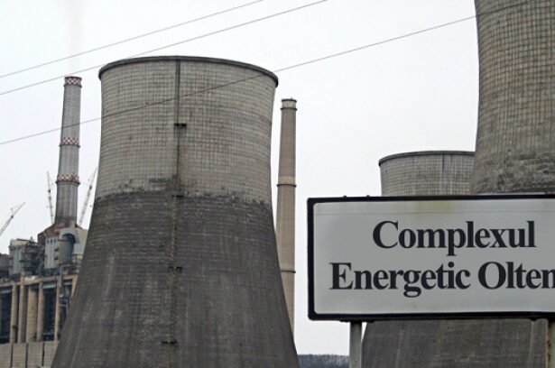 disponibilizari la ce oltenia sindicatele acuza ca sunt dati afara angajatii care nu au pile si sunt pastrate privilegiile sefilor 68ca644791c91