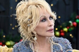 dolly parton cancels las vegas shows due to serious health issues 68d9cdfa1f2cb