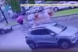 doua eleve au fost lovite cu masina pe trecerea de pietoni soferul nu a oprit la timp 68dba37d5dc57