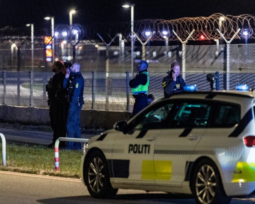 Dronele care au paralizat un aeroport din Danemarca erau controlate de un expert, susține poliția 1 drones that shut danish airport were flown by capable operator police say 68d252a6614e1