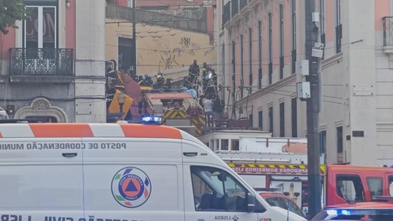 funicularul din lisabona a deraiat autoritatile anunta cel putin 15 morti si 18 raniti video 68b8a1b17bc49