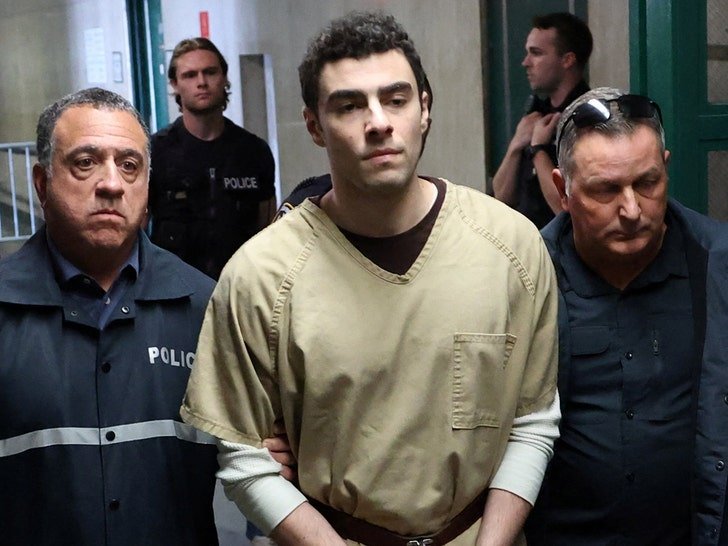 Luigi Mangione triumfă: acuzațiile de terorism au fost anulate 1 luigi mangione scores victory as terrorism charges dropped 68c96e6519362