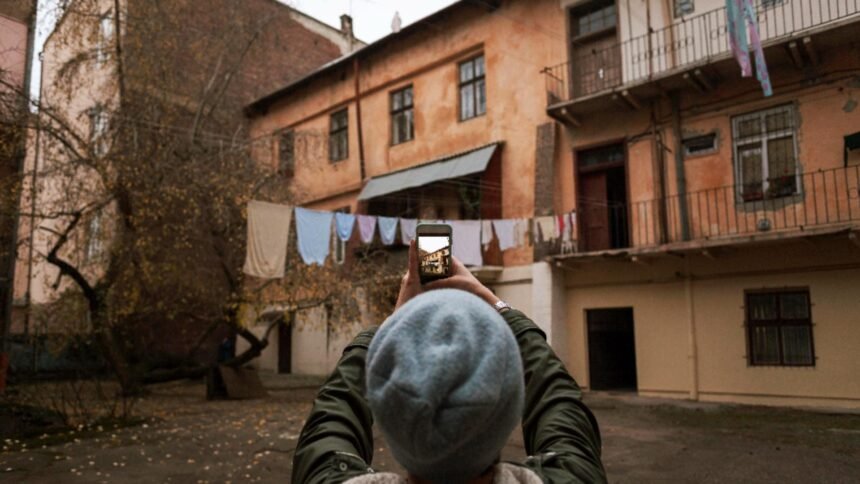 Bucureștiul surprinzător care stârnește controverse în Germania: fraude sociale, rețele infracționale și ascensiunea extremismului de dreapta 1 micul bucuresti care scandalizeaza germania fraude sociale clanuri si ascensiunea extremei drepte 68d1a70a4fb3d