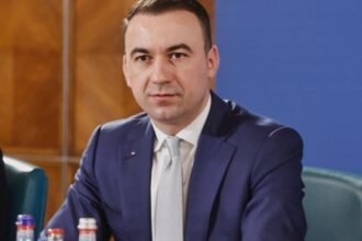 ministrul energiei doneaza 20 din salariu si le cere colegilor sai sa ii urmeze exemplul nu pot pune austeritatea doar pe spatele oamenilor 68b6036977222