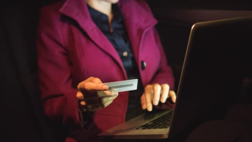 noua schema online care goleste cardurile romanilor dnsc ii avertizeaza pe romanii care fac cumparaturi online 68d6be976d993