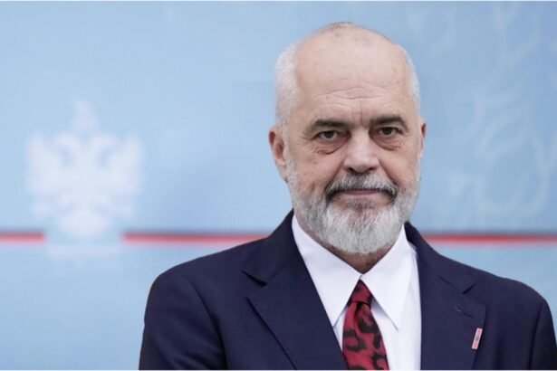 premierul sorosist pentru care a lucrat coldea vine la bucuresti 68bbe0a1d0c29