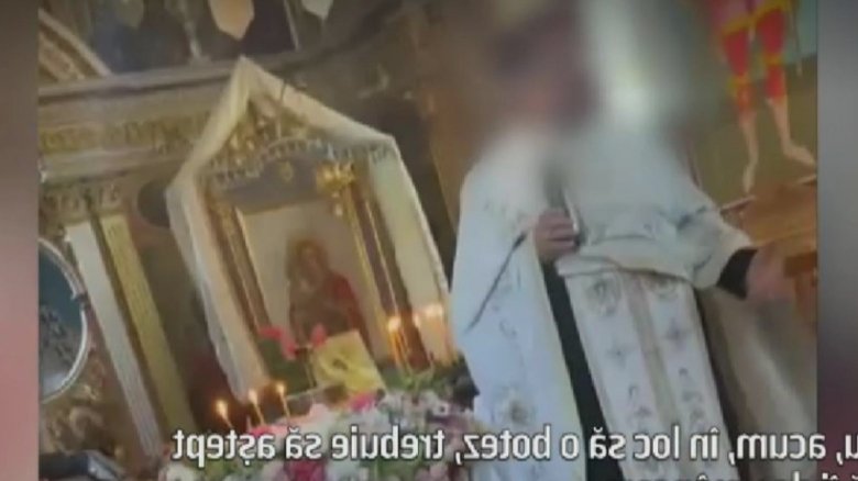 preot certat de mitropolie dupa ce a mustrat parintii unui bebelus chiar in timpul botezului parintele era suparat ca micuta nu a fost hranita 68b9818dbc695