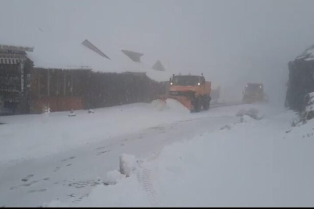 prima ninsoare la munte recomandarile salvamont sibiu pentru o drumetie in siguranta 68dbb782e6cae