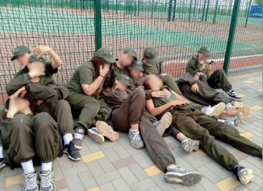 Rusia a înființat 200 de tabere pentru „reeducarea” copiilor din Ucraina – analiză detaliată 1 russia has network of 200 camps for brainwashing ukrainian children report 68c93858b6b49