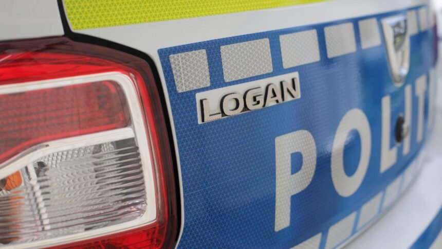 Incidente surprinzătoare în Capitală: un conducător străin și un tânăr, țintiți de furia unui bărbat. Doi agenți de poliție, în timpul liber, au intervenit pentru a oferi ajutor 1 scene socante in traficul din capitala un sofer strain si un adolescent loviti de un barbat furios au intervenit doi politisti aflati in timpul liber 68c00fe0a6d4a