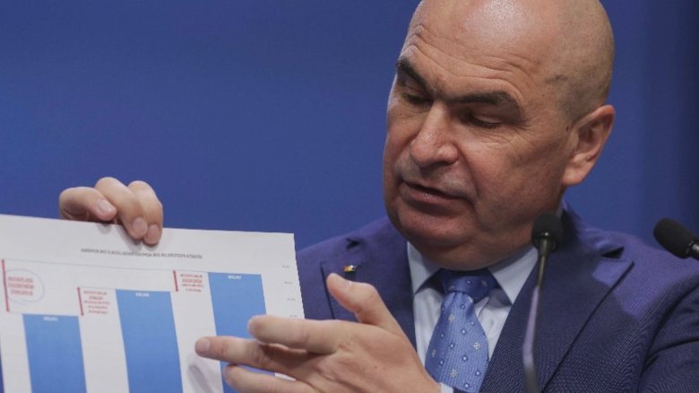 sistemul este disperat si vrea sa ia din voturile suveranistilor ce jocuri face bolojan pentru un partid al lui nicusor dan 68b82402eb768