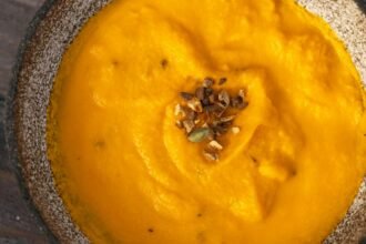 supa crema de dovleac cu naut gustoasa consistenta si foarte sanatoasa de ce este recomandata in sezonul rece 68db8ca50cb35