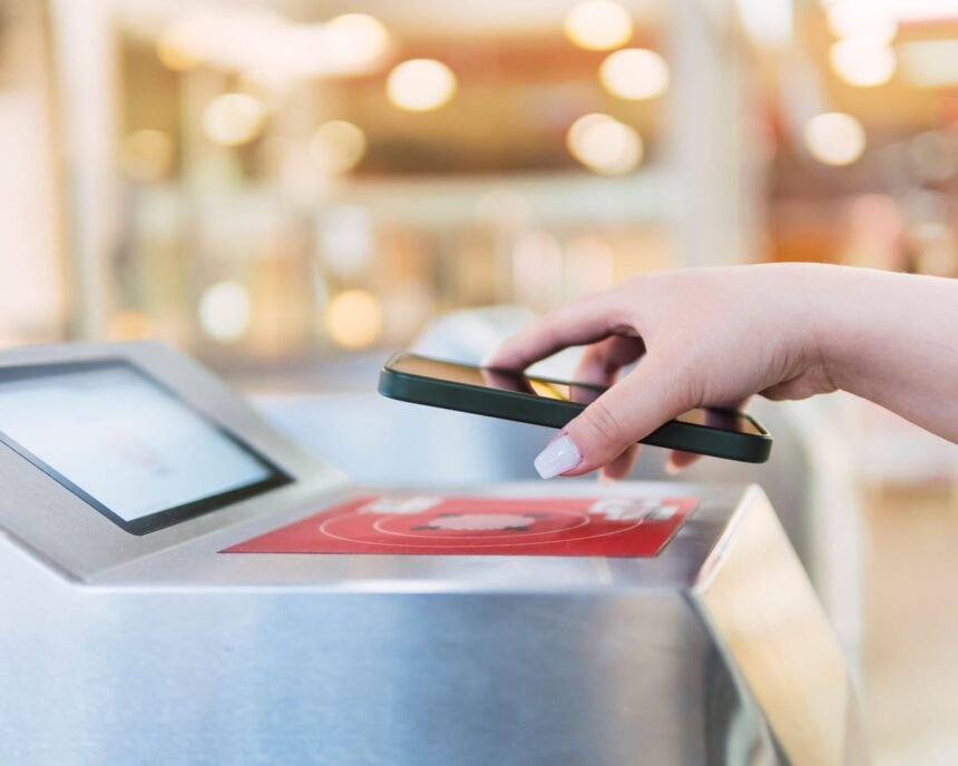 Elvețienii susțin adoptarea cărților de identitate electronice într-o competiție strânsă 1 swiss voters back electronic identity cards in close vote 68d9868142ac5