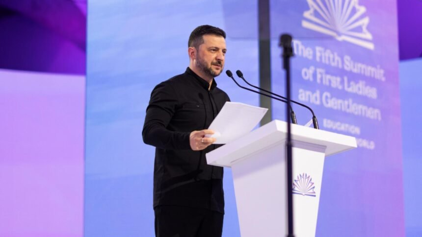 zelenski vine cu vesti bune cresteri salariale pentru profesori si burse mai mari pentru studenti in ciuda costurilor uriase de razboi 68cac3f5bbcf0