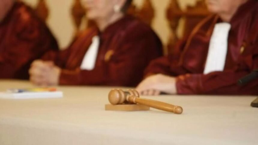 Moment decisiv la Înalta Curte: Judecătorii hotărăsc astăzi dacă vor solicita examinarea la CCR a celor patru propuneri legislative asumate de Bolojan în Parlament, potrivit surselor 1 zi decisiva la curtea suprema magistratii iccj decid astazi daca contesta la ccr cele patru proiecte asumate de bolojan in parlament surse 68be903aed892