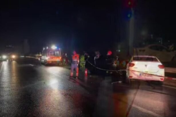 accident rutier pe e70 la iesirea din rosiori de vede traficul blocat pe ambele sensuri 68e424c69beb5