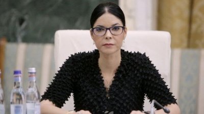ana birchall voia sa spioneze pentru americani fostul ministru al justitiei candidat la prezidentiale s a oferit sa lucreze pentru cia 68e36f4aa8857