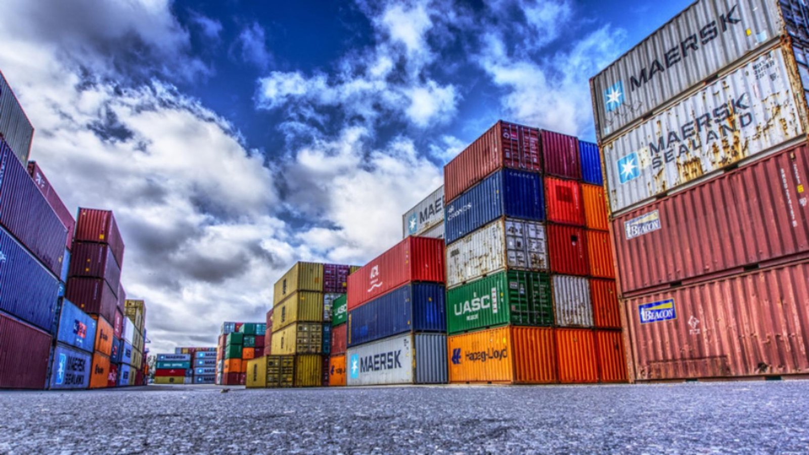 captura uriasa in portul constanta sud aproape un miliard de euro in bancnote false confiscate de autoritati 68e911c3d4107