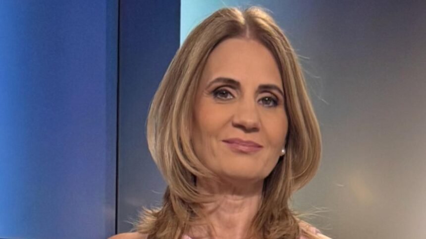 Revelații surprinzătoare: Anca Alexandrescu susține că Mike Pence a fost alături de Ana Birchall în fața Vioricăi Dăncilă 1 dezvaluiri explozive anca alexandrescu sustine ca fostul vicepresedinte american mike pence a intervenit pentru ana birchall pe langa viorica dancila video 68e41497ec0bd