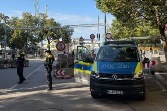 explozie urmata de un incendiu intr un imobil din munchen o persoana a murit dupa ce ar fi incendiat casa parintilor 68dcf652a751f