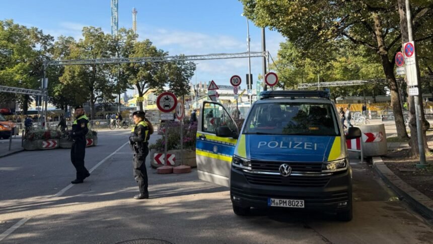 explozie urmata de un incendiu intr un imobil din munchen o persoana a murit dupa ce ar fi incendiat casa parintilor 68dcf652a751f