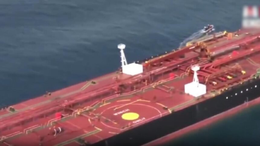 fortele franceze au descins la bordul unei nave rusesti 68de362dcd994