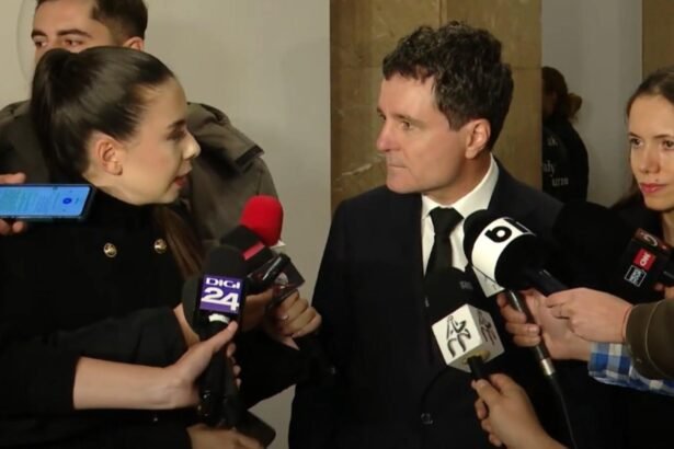 nicusor dan fuge de intrebarile jurnalistilor realitatea plus refuza sa raspunda de ce se implica direct in dosarele din justitie video 68e00af644a7f