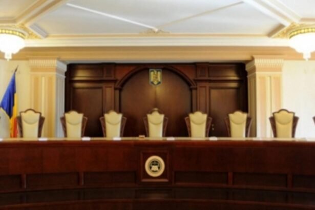 noua amanare la curtea constitutionala soarta pensiilor speciale si a guvernului bolojan ramane incerta 68e5fe363bc68