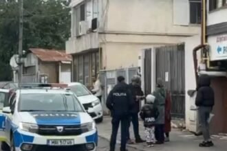 un bebelus de doua luni a murit dupa ce s ar fi inecat cu lapte familia este in stare de soc 68e3f9a238436