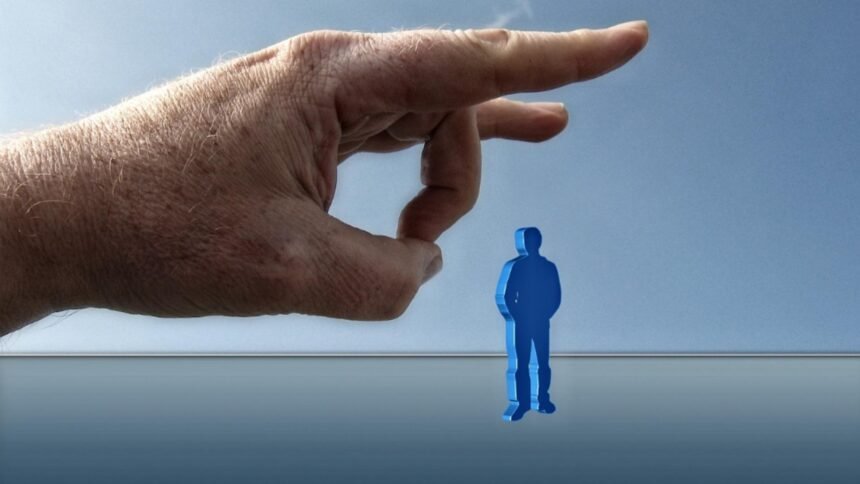 Perspective de angajare pentru cei aproape 35.000 de bugetari afectați de măsurile de austeritate ale lui Bolojan din luna august 1 unde se angajeaza cei aproape 35 000 de bugetari dati afara de austeritatea lui bolojan doar in luna august 68e635561ed57