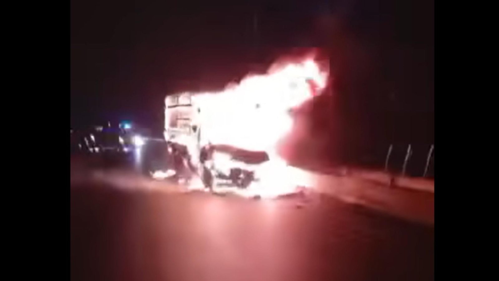 plan rosu de interventie in judetul hunedoara dupa un carambol cu 4 masini una dintre ele a luat foc 69292fbea9ee1