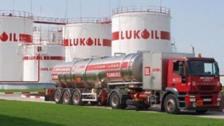 rafinaria petrotel lukoil in vizorul unor cumparatori din dubai haos total la guvern abia luni apare proiectul pentru rafinarie si angajati 6922ecdd591bd